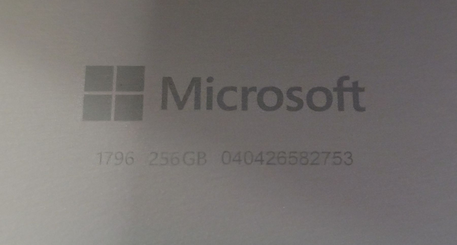 Microsoft Tablet PC: Microsoft Surface Pro 5 | i7 | 8GB | 256GB NVME | Win 11 Pro – Neu (gemäss Beschreibung) aus Ennetmoos von Faders 9