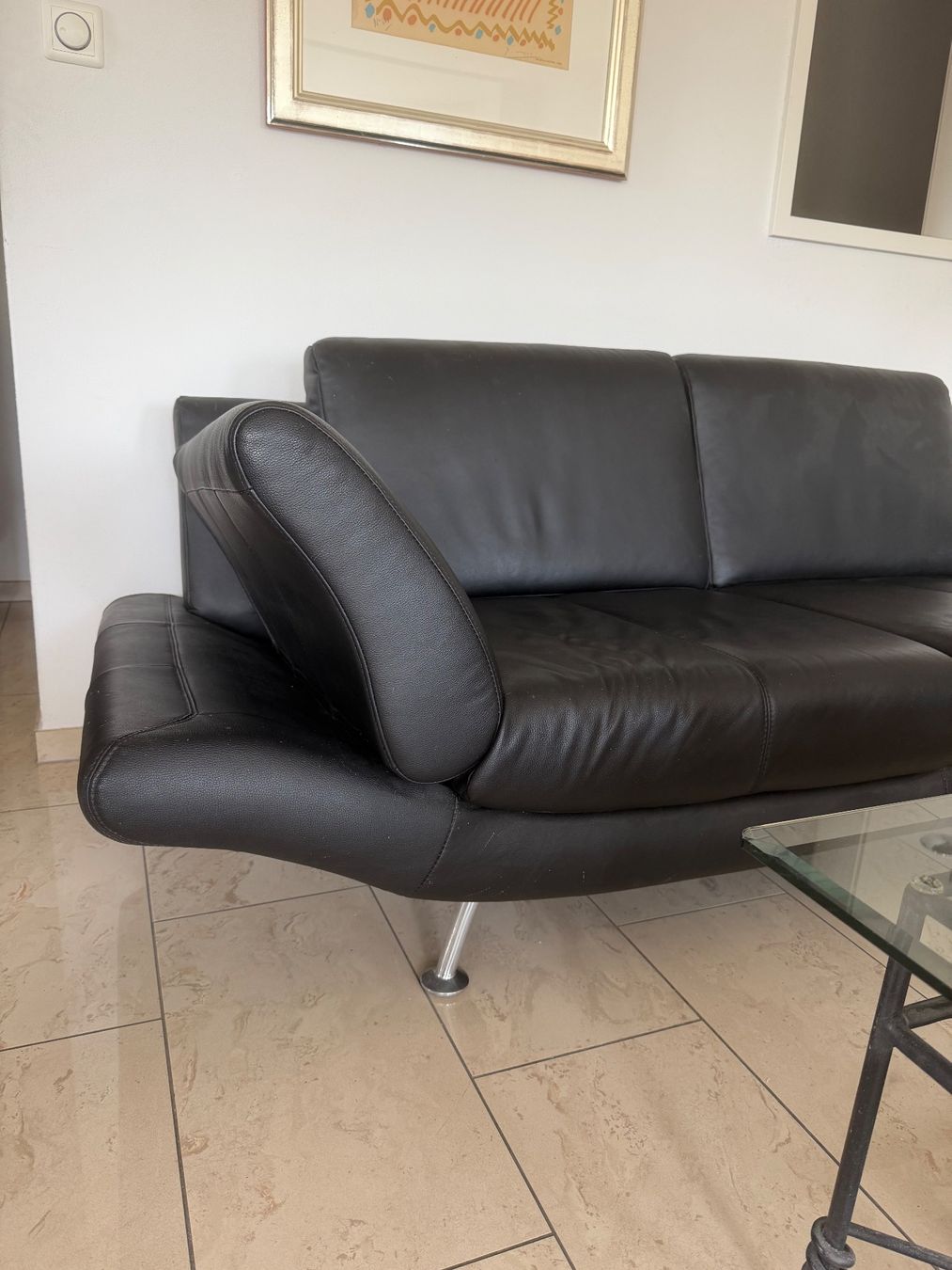 Sofas: Ledersofa mit Hocker, schwarz – Gebraucht aus Grosswangen von Swisslue 1