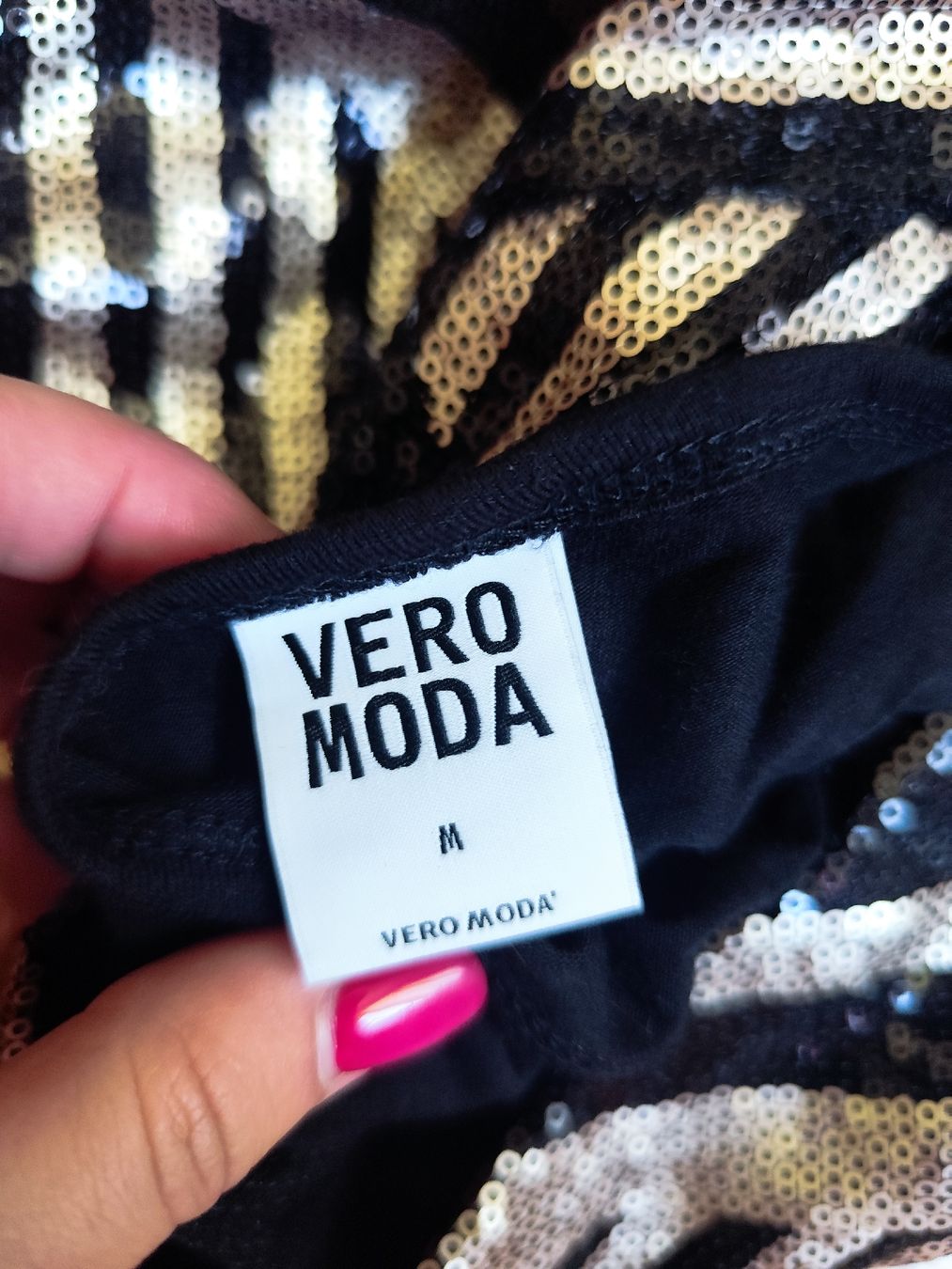 Vero Moda Vestiti: Sparkly Geometric Mini Dress M Vero Moda – Usato da Mägenwil venduto da VintageGirly 6