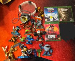 selling XBOX ONE lot (controller sold).
