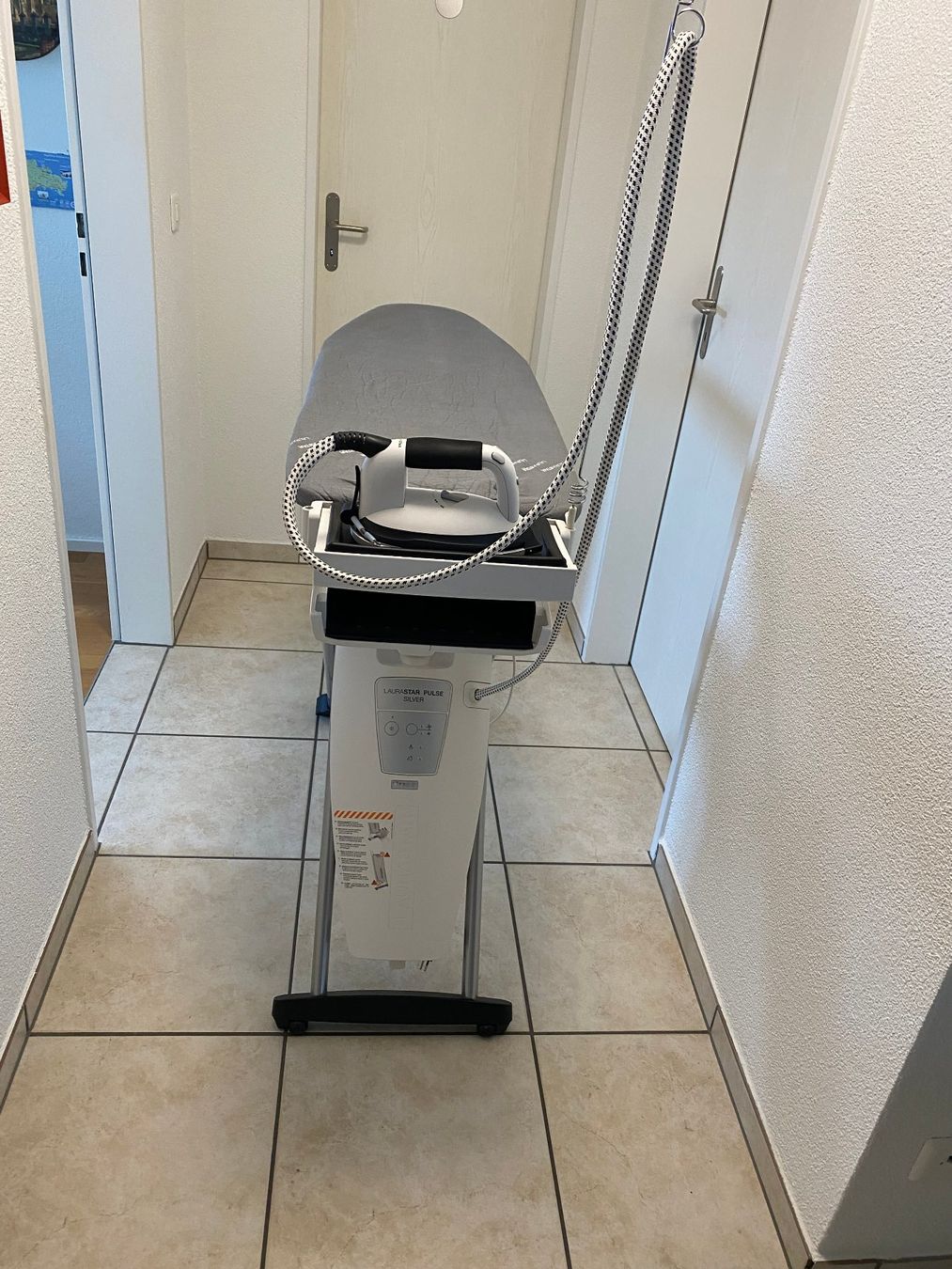 Laurastar Bügelbretter: Laura Star Pulse Silver CH	(Model 771) – Gebraucht aus Otelfingen von Rettalsch 3