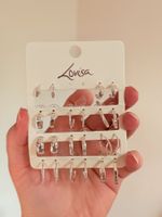 Lot de boucles d'oreilles Lovisa - État neuf! 11 PAAR