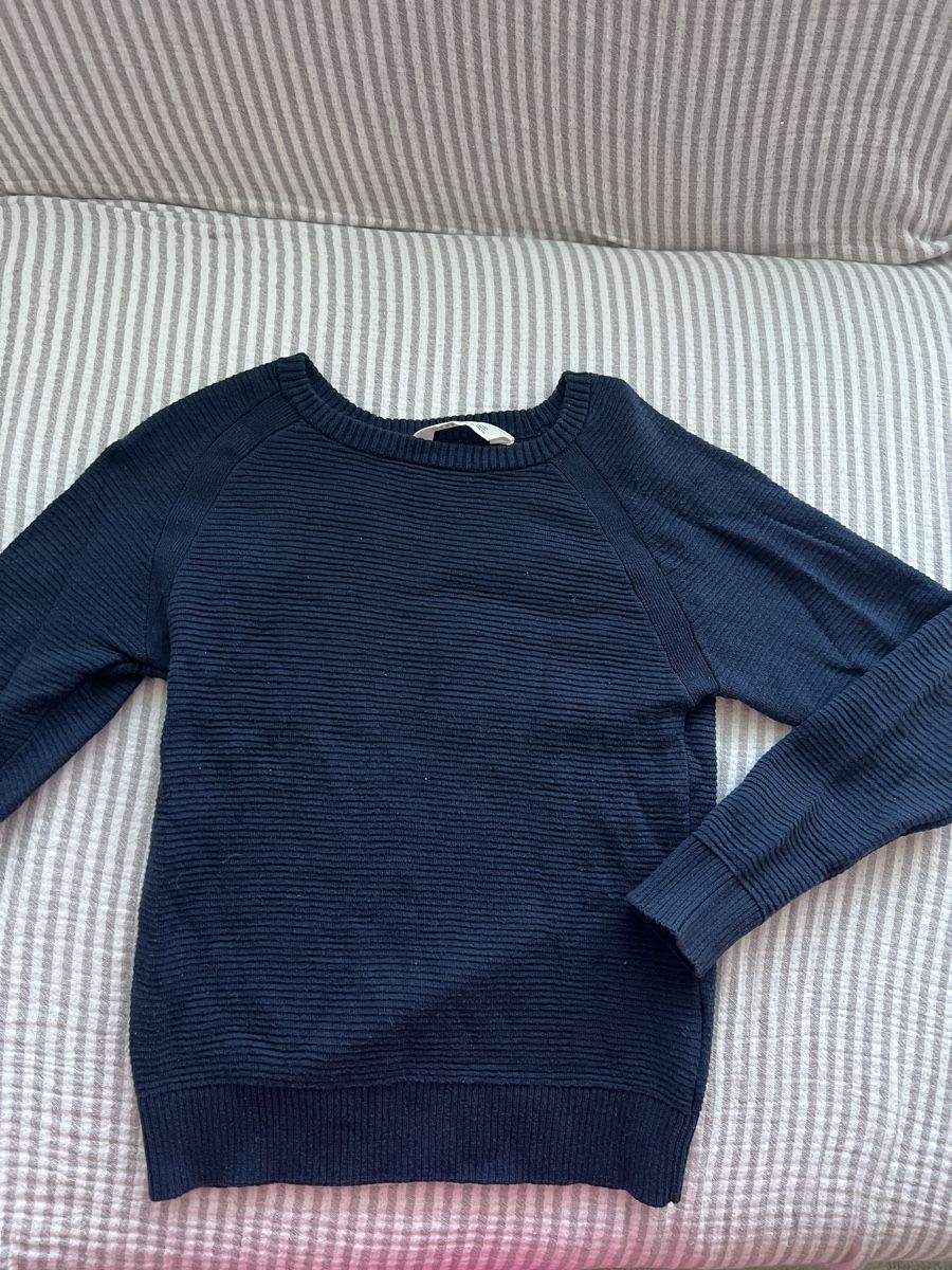H&M Maglioni & Felpe: H&M STRICKPULLOVER NAVY GR 122/128 – Usato da Basel venduto da theo-g77