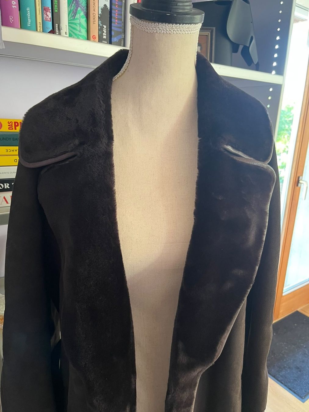 Cappotti: Nour Hammour Lammfellmantel Shearling Gr. S - NP CHF 2186.- – Nuovo e nell'imballaggio originale da Neuhausen venduto da Rue_Trouvaille 3