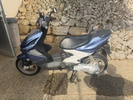 Motorroller MBK YQ 100