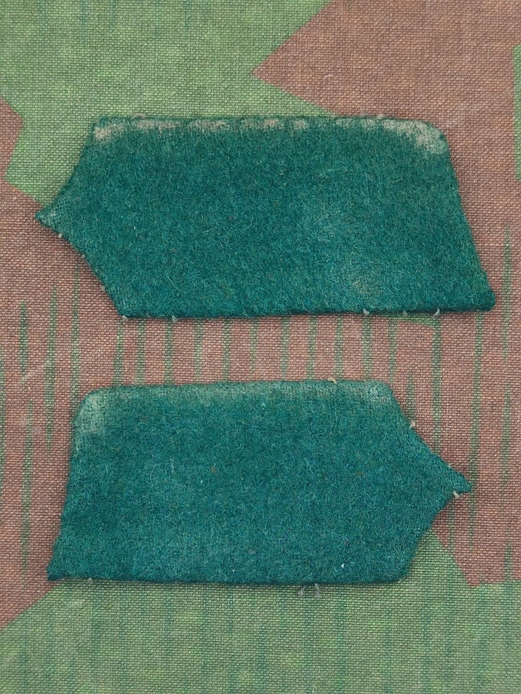 Schweizer Armee Placchette & Badge: Kragenpatten Ord. 1914/26 – Usato da Bauma venduto da SwissMilitaria