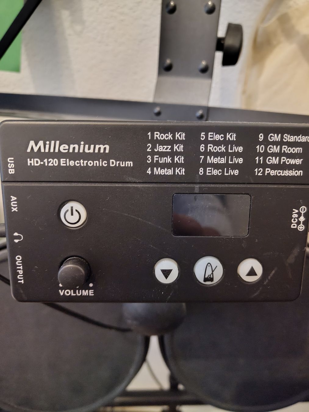 Thomann Strumenti musicali: Millenium HD-120 E-Drum Set –sehr guter Zustand  – Nuovo (secondo la descrizione) da Kreuzlingen venduto da Reba1417 1