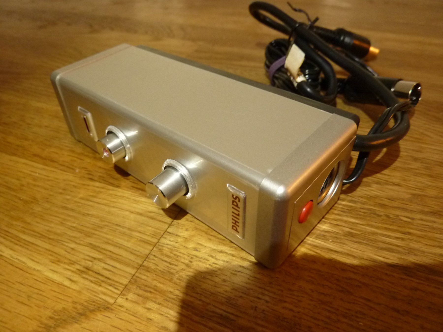 Philips Lettore multimediale & Streamer: Philips Slide Synchroniser N6401 – Usato da Hochfelden venduto da swissice 1