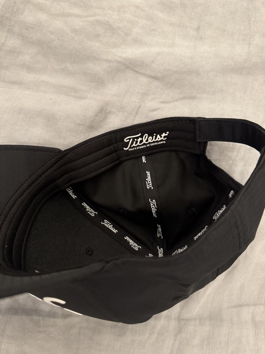 Altro in  Abbigliamento & Accessori: Titleist Golf Cap – Usato da Wetzikon ZH venduto da hypebeast 1