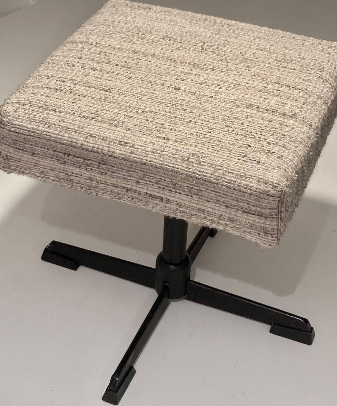 Sgabelli: HOCKER, 60ER, VINTAGE, MID CENTURY, STOFF, BEIGE – Usato da Dachsen venduto da Sven_Jasper 4