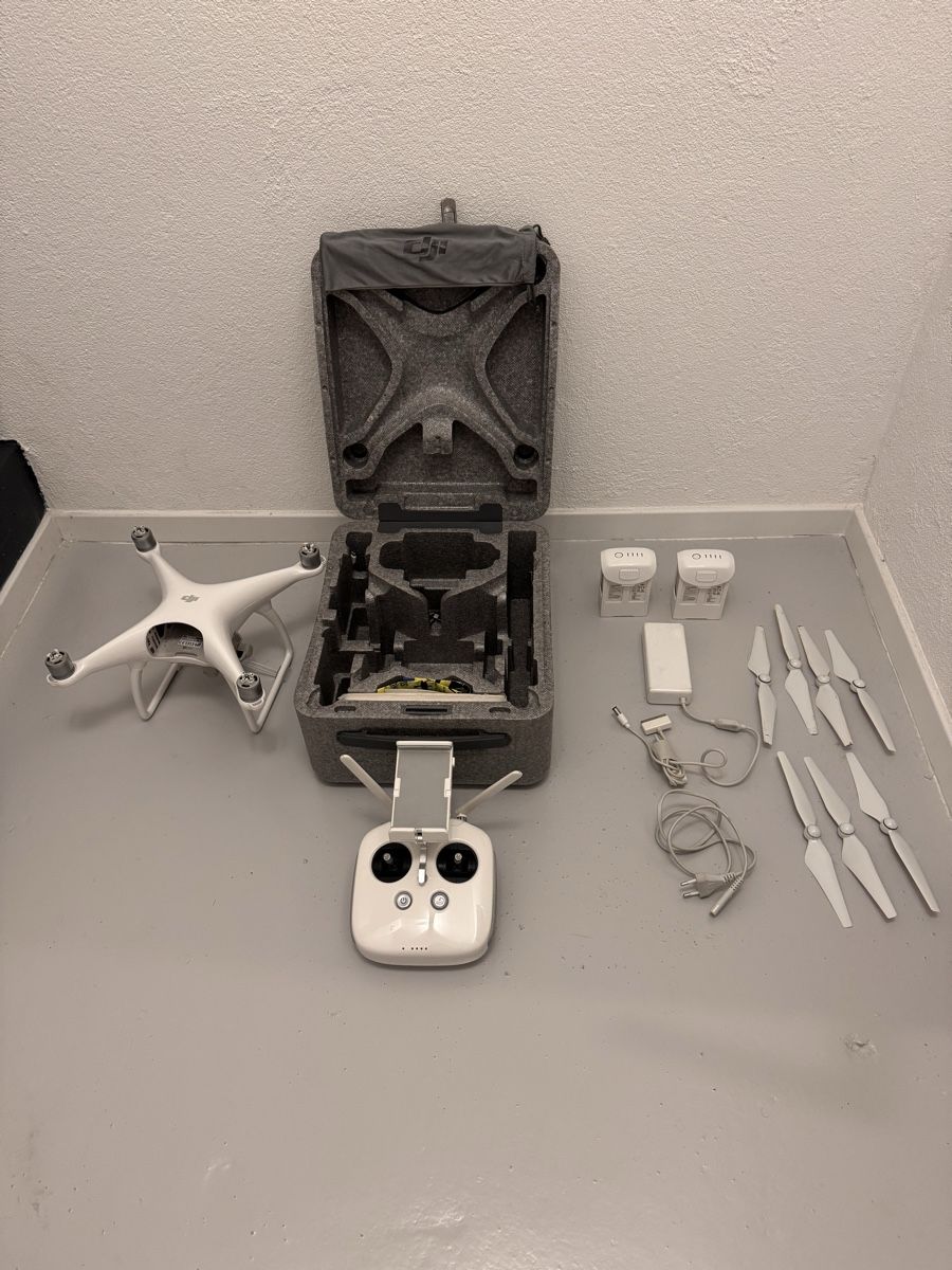 DJI RC Modellbau: DJI phantom 4 – Gebraucht aus Rueyres-les-Prés von Pantanooo 1