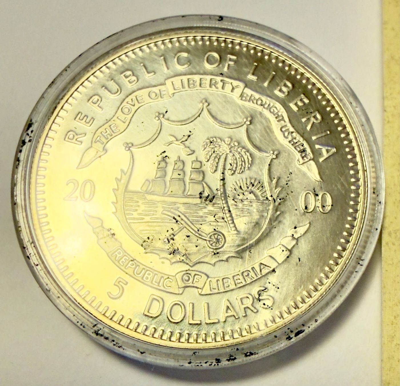 Toutes les monnaies: Liberia 5 Dollars 2000 Proof – Neuf avec emballage d'origine à Zürich par Tasmiyah 2