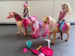 Barbies mit Pferden