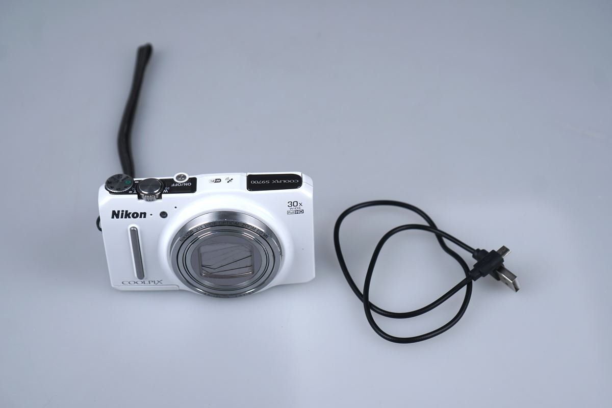 Nikon Fotocamera: Nikon Coolpix S9700 Digitalkamera – Usato da Rüti ZH venduto da Restwert_Rueti_ZH