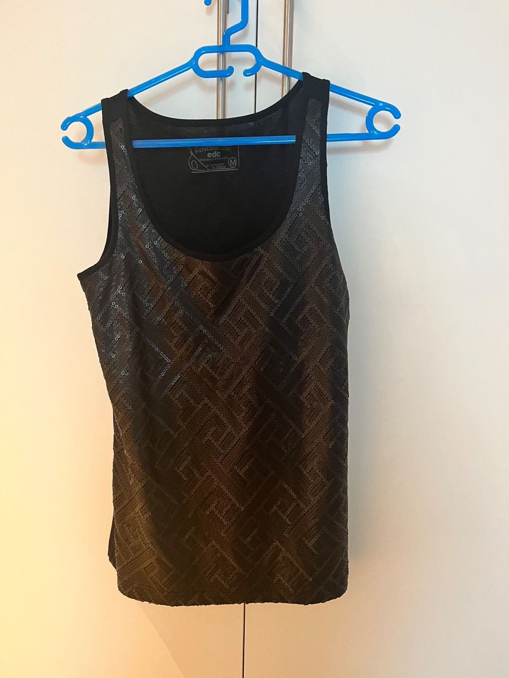 Esprit Top: Top mit Pailletten von Esprit M – Usato da arbon venduto da dakin 2