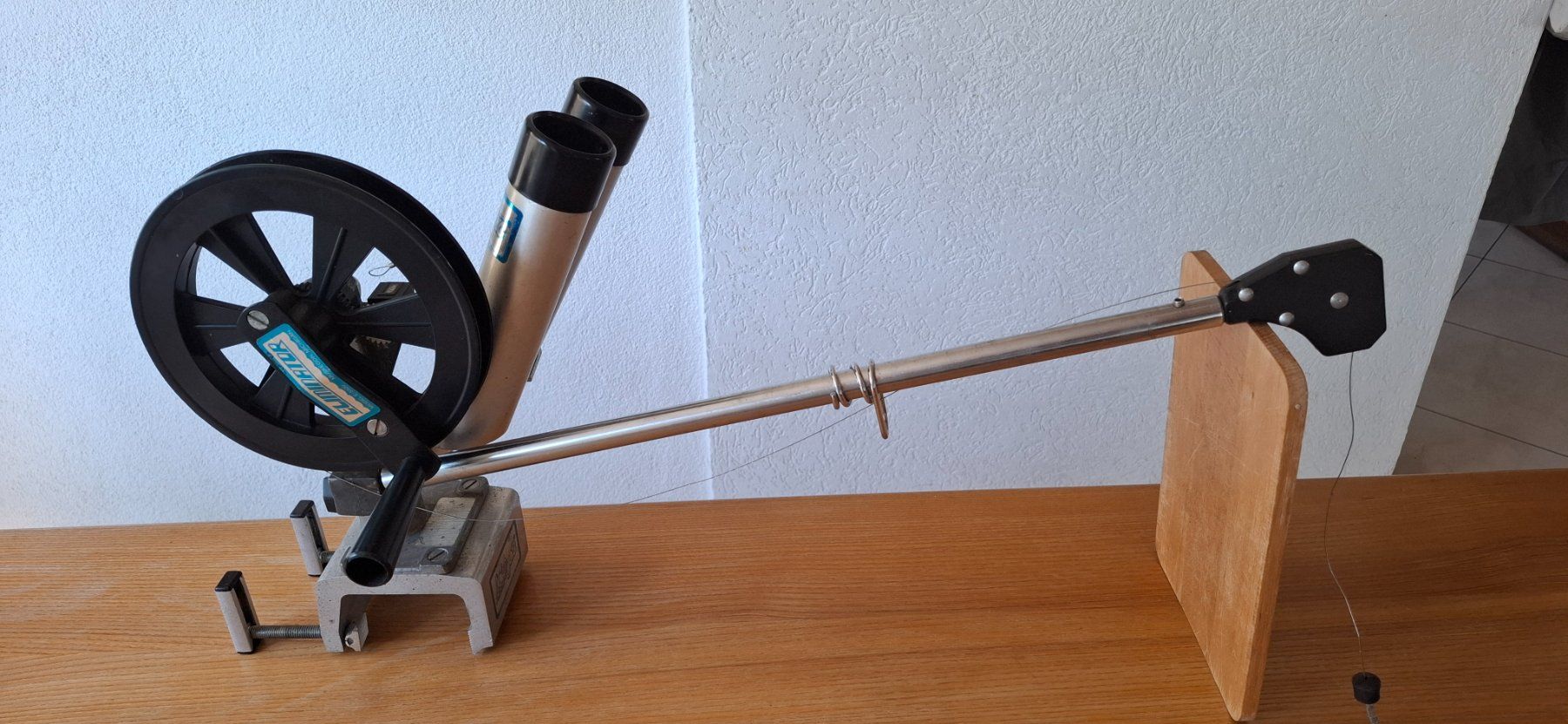 Tamburi & Mulinelli: Mac Jac Downrigger mit 2 Rutenhalter – Usato da Thun venduto da Fishon 1