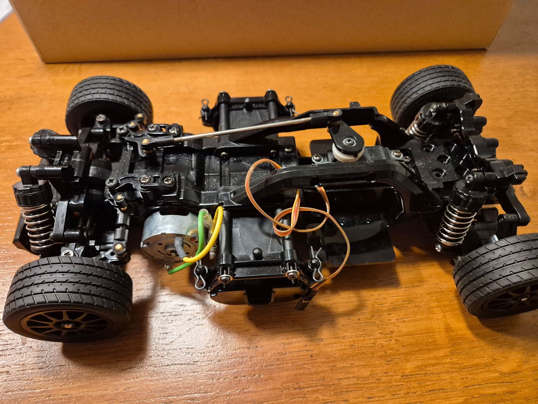 Tamiya RC Modellbau: Tamiya M05 Chassis NEU – Neu (gemäss Beschreibung) aus Bremgarten AG von  1