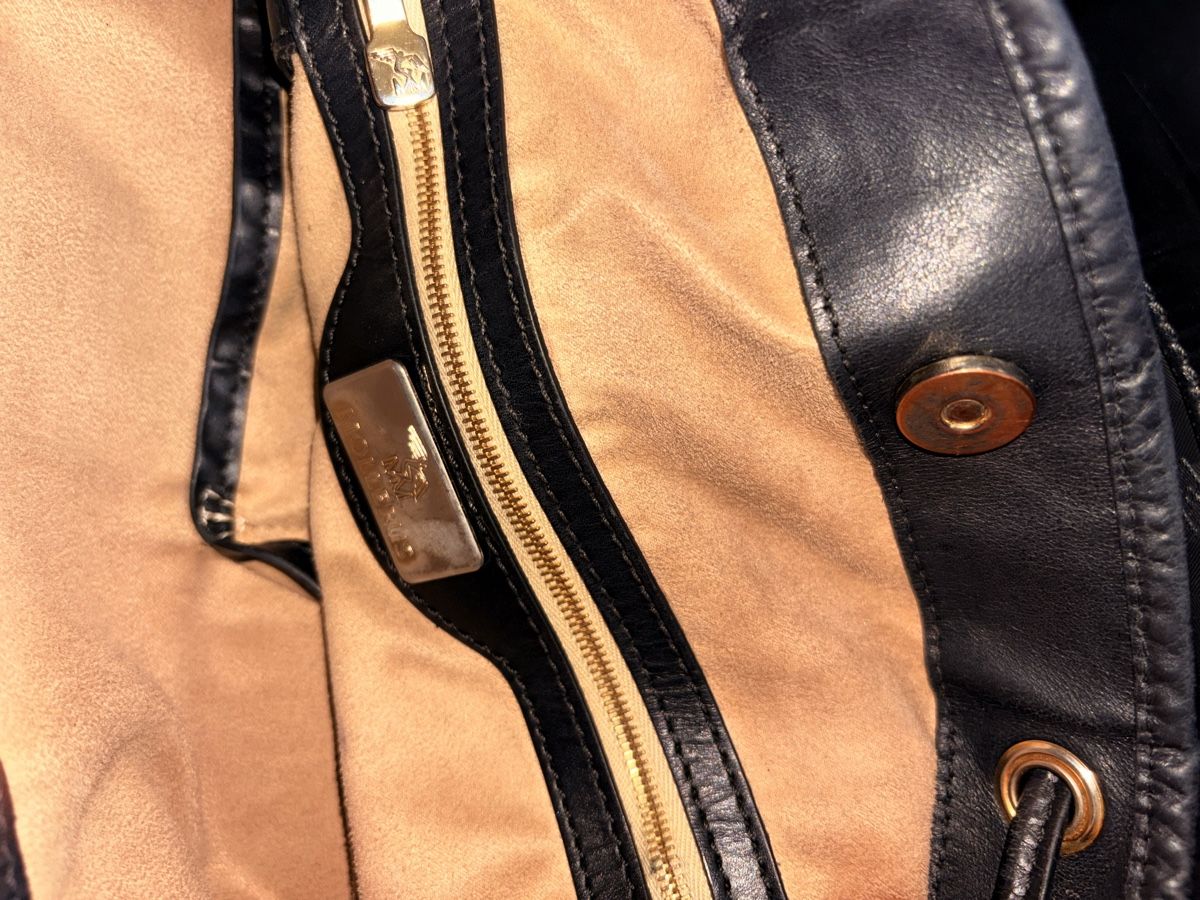 Maison Mollerus Borse da donna: Mollerus Beuteltasche schwarz – Usato da Winterthur venduto da Davidloetscher 5