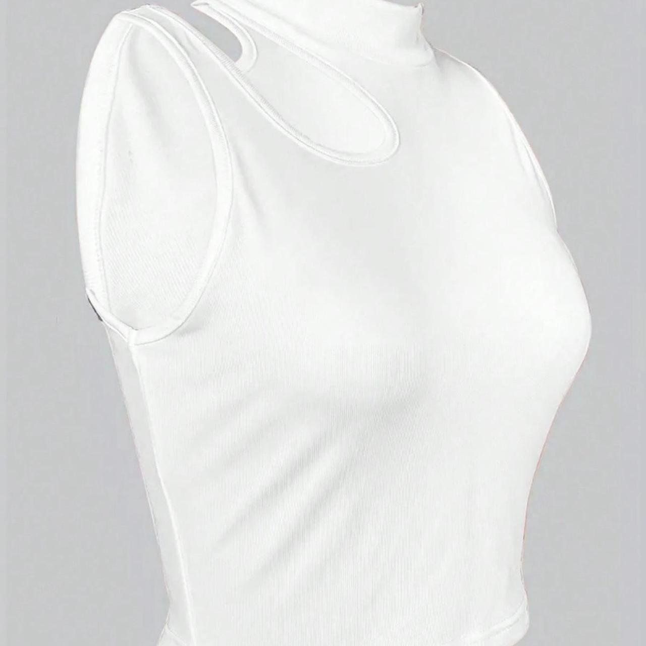 T-shirts: Women's White T-shirt – D'occasion à Zürich par onlyifashion 1