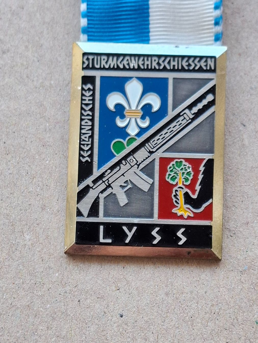 Medaglie: Lyss 1976 (U840) – Usato da Schwanden GL venduto da Suvorov