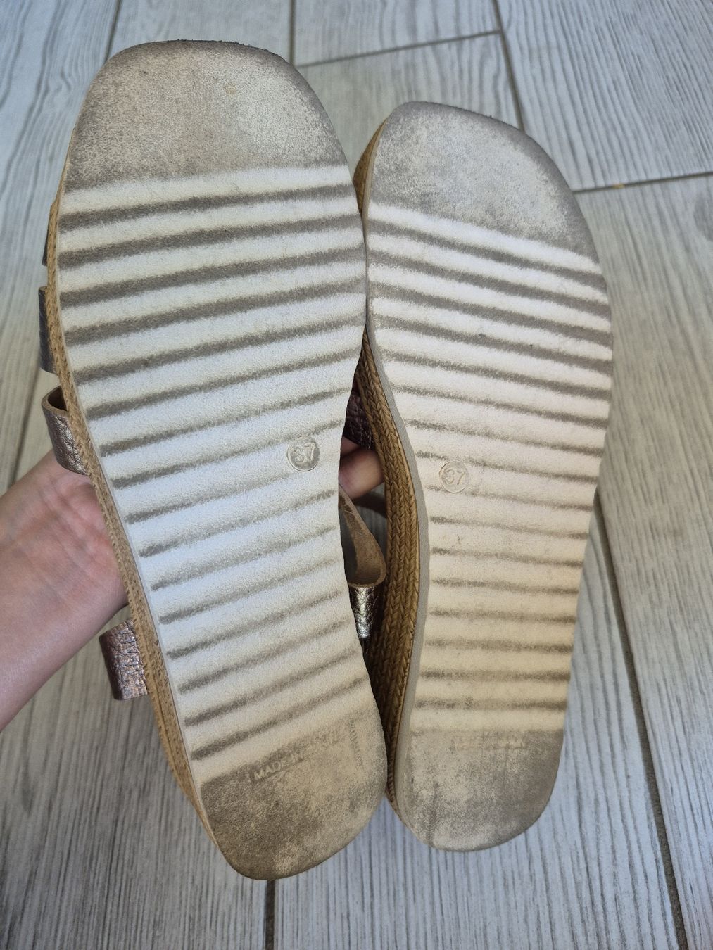 Scarpe da donna: sandales Manuel Alves 37 – Nuovo (secondo la descrizione) da St-Pierre-Clages venduto da _RV 2
