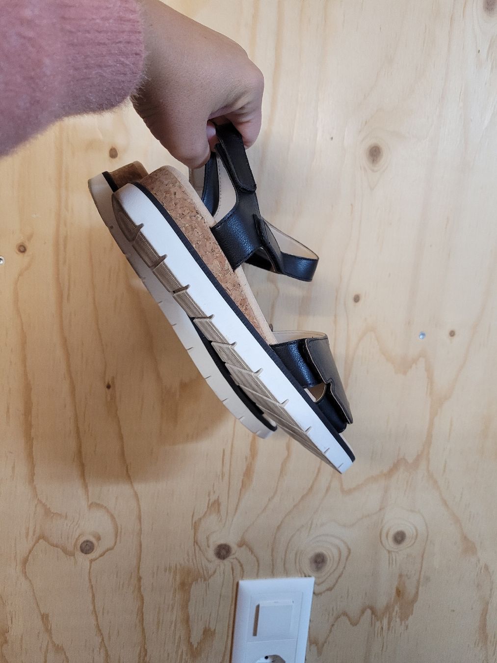 Chaussures femmes: Damen Sandalen 40  – D'occasion à Zihlschlacht par Sun25 1