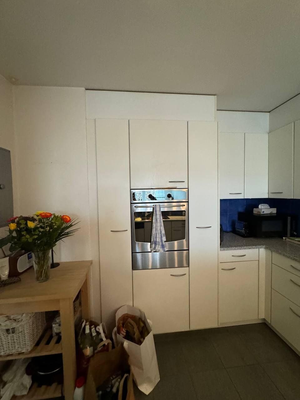 Cucine complete: Komplet Küche mit Electrolux Apparaturen – Usato da Volketswil venduto da raphael913 7