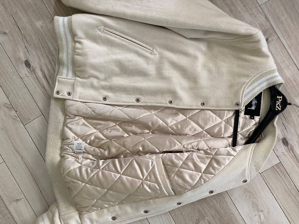 Stüssy Giacche: Bomber Stussy – Usato da Clarens venduto da gil_5mbg 2
