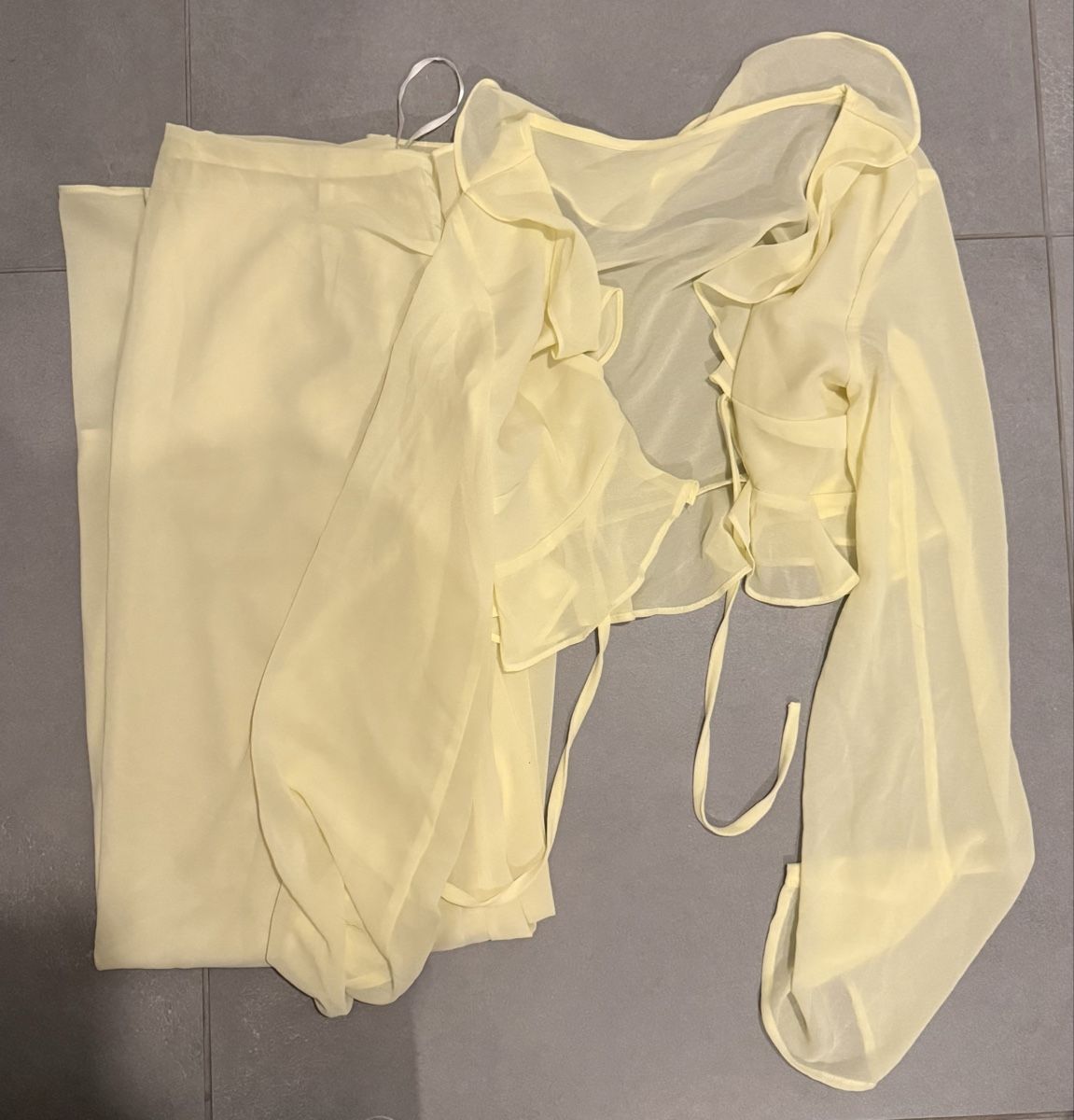 Gonne: Ensemble d'été jaune pastel T38/M – Nuovo (secondo la descrizione) da Fribourg venduto da Mya_Asb 3