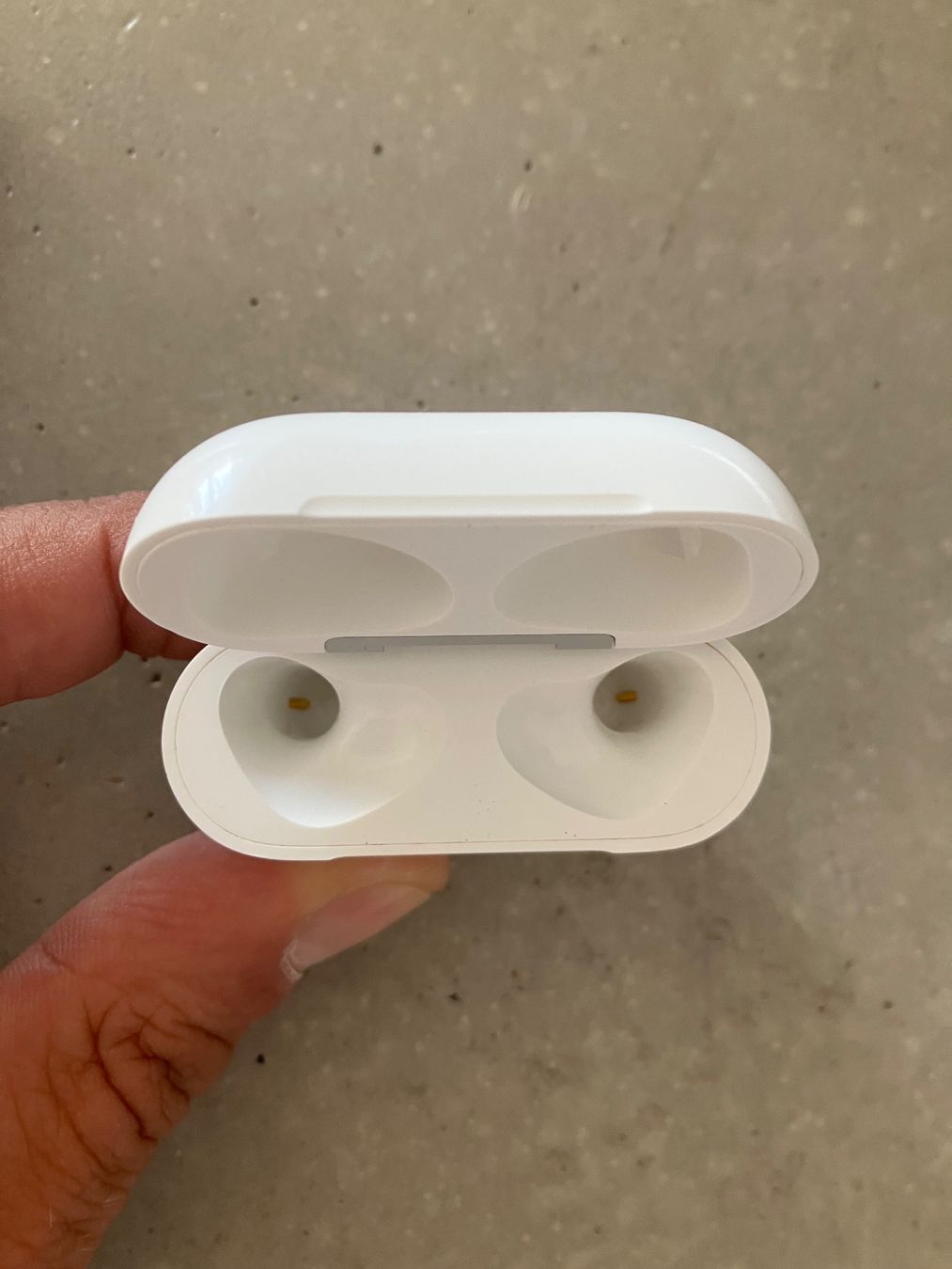 Apple Cuffie: Apple AirPods 3 – Usato da Lausanne venduto da mr.v 3