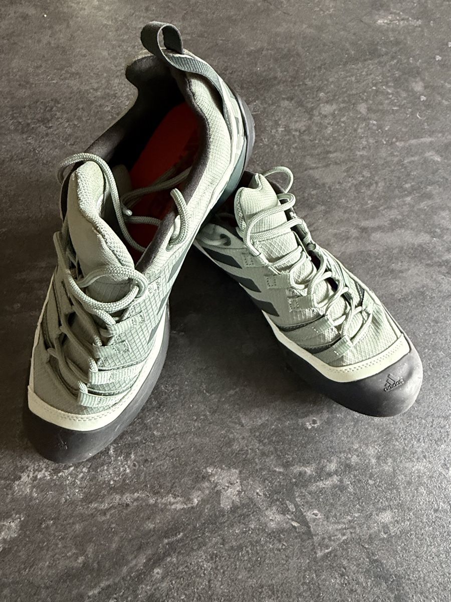 Adidas Herrenschuhe: ADIDAS SNEAKER – Gebraucht aus Pfungen von glittergirl9