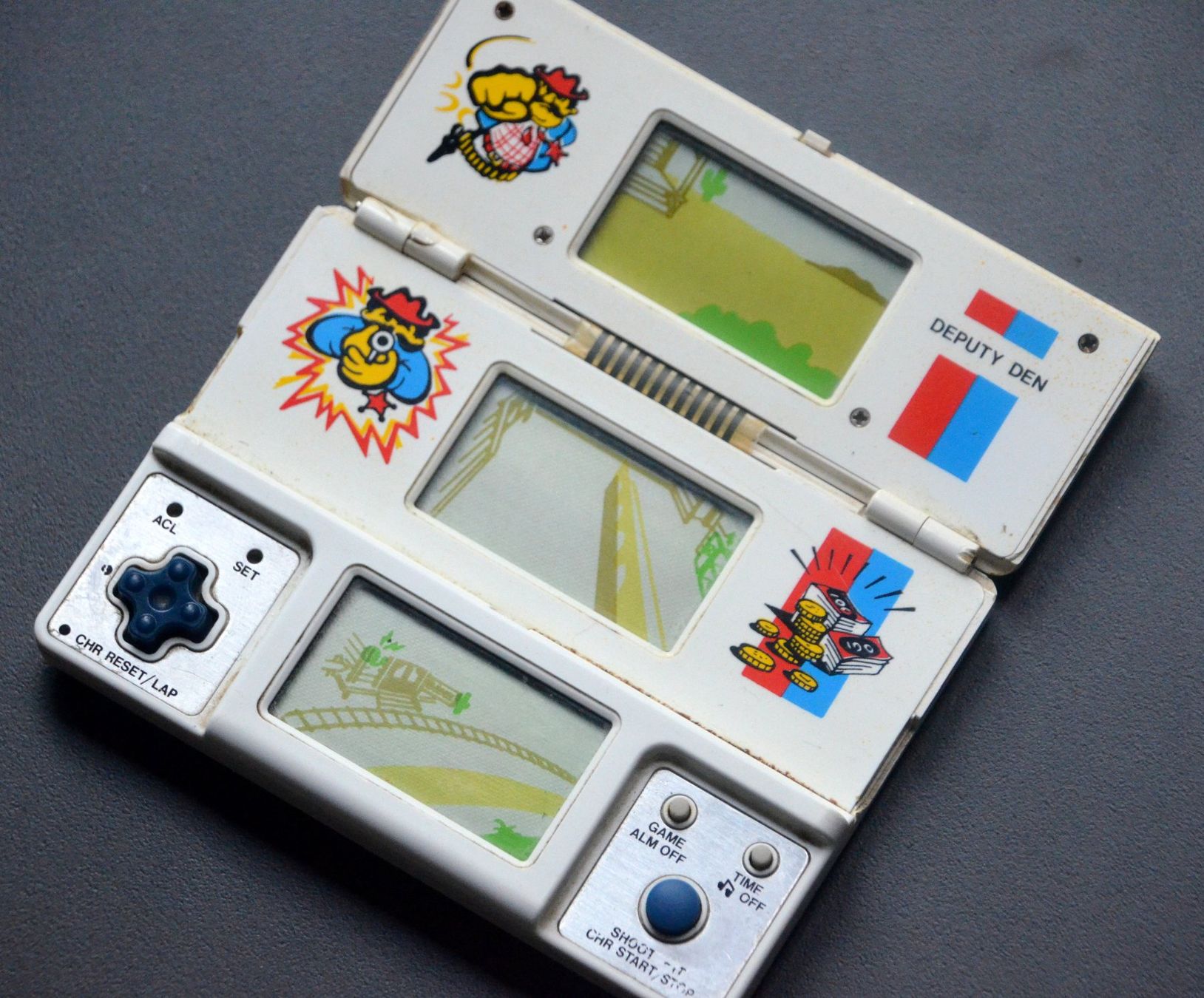 Konsolen: Deputy Den V-Tech Game 1982 – Gebraucht aus Collonges von arashee 2