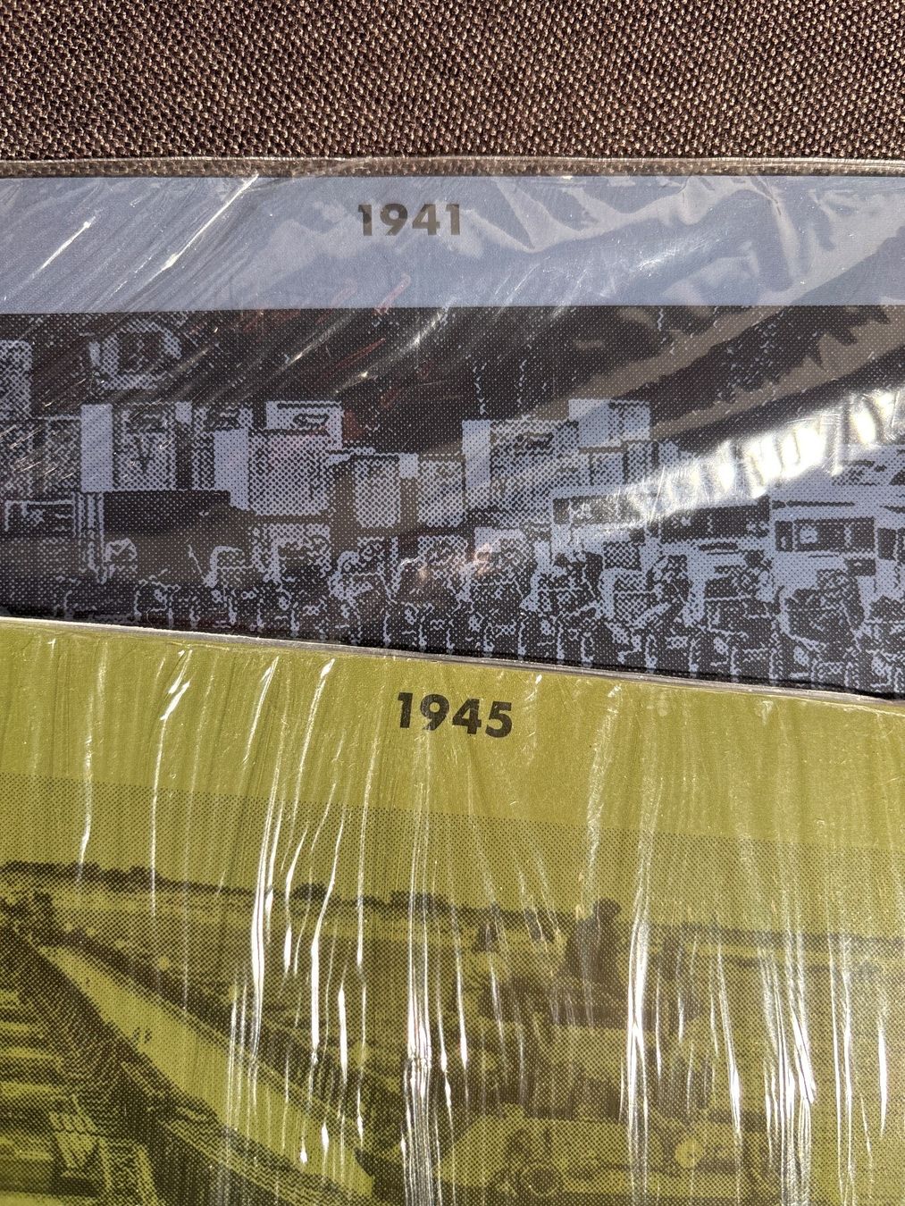 Tutti i francobolli: Timbres-postes souvenirs de la seconde guerre mondiale. – Nuovo e nell'imballaggio originale da Clarens venduto da Scottoara 7