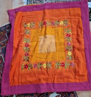 housse grand coussin brodée