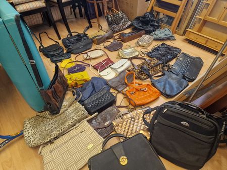Konvolut über 30× Taschen, verschiedener Hersteller