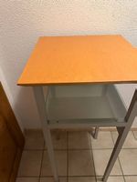 Stehtisch / Bistrotisch, Aluminiumgestell & Massivholzplatte