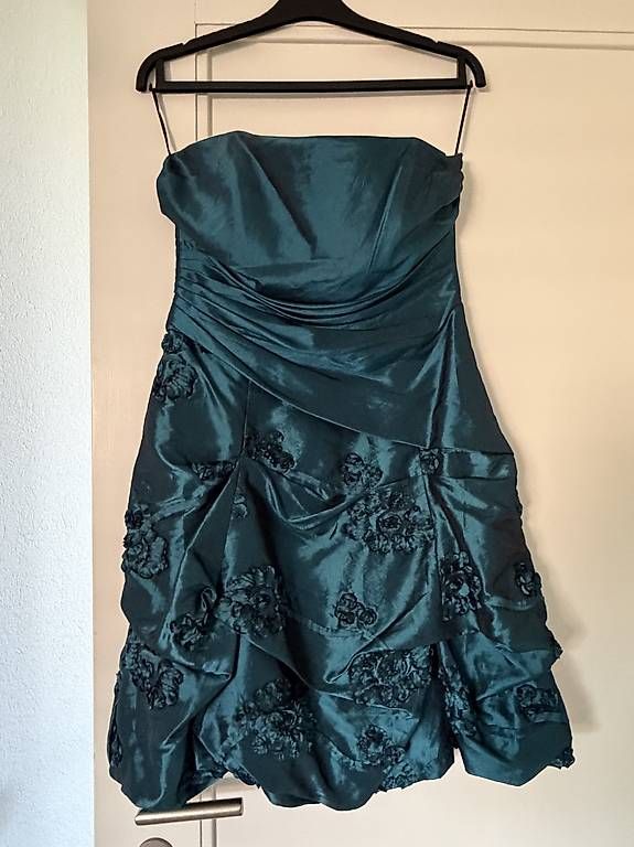 Vestiti: Festliches Kleid – Usato da Schwarzenburg venduto da SchoggoLoggo