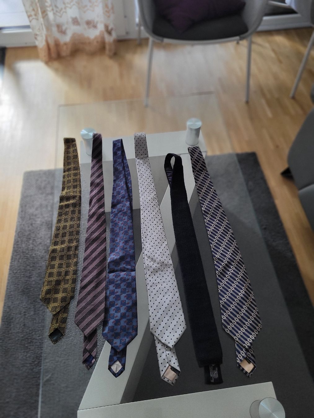 Cravatte: Pre-owned men's tie collection - stylish fall bundle (55) – Usato da Meyrin venduto da Retro-GZ 1