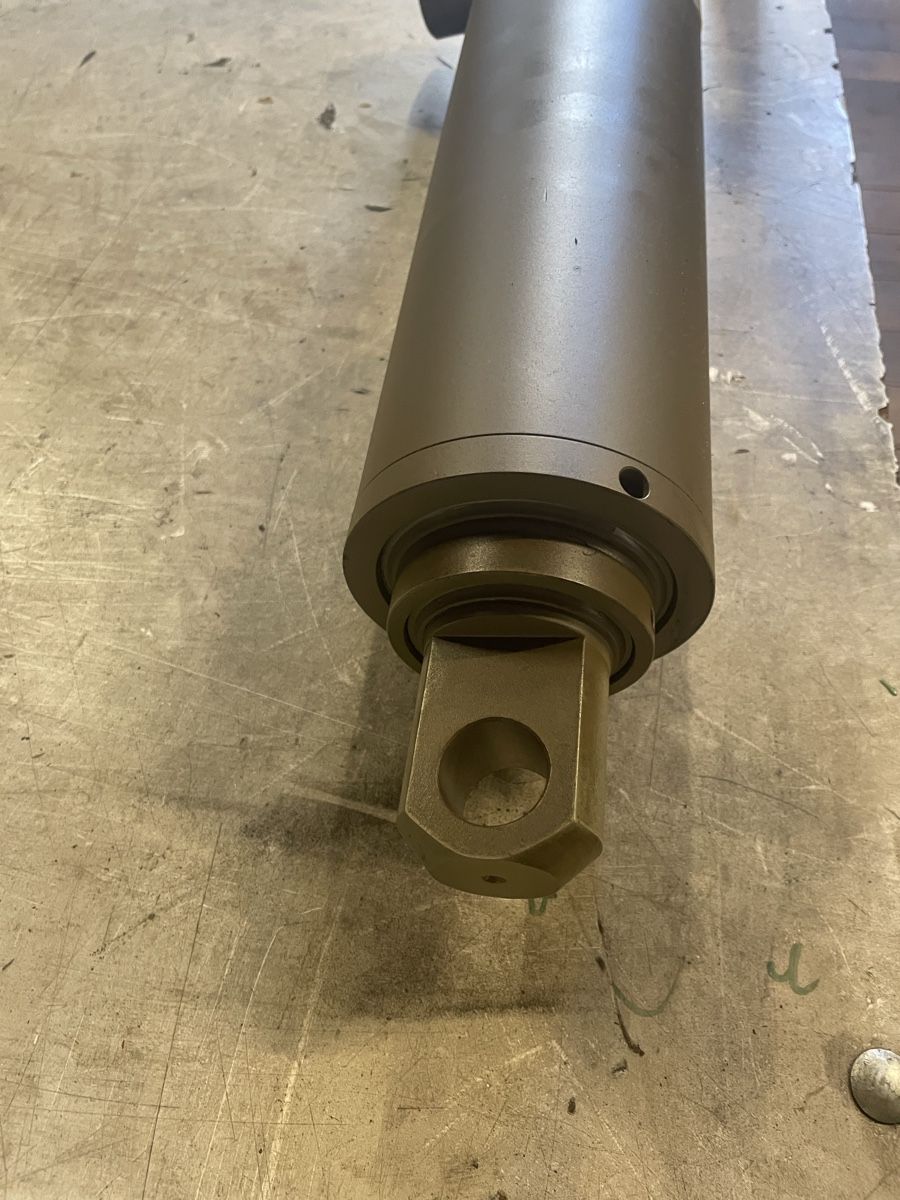 Altre forniture industriali: Hydraulikzylinder – Nuovo (secondo la descrizione) da Diepflingen venduto da celesa11 1