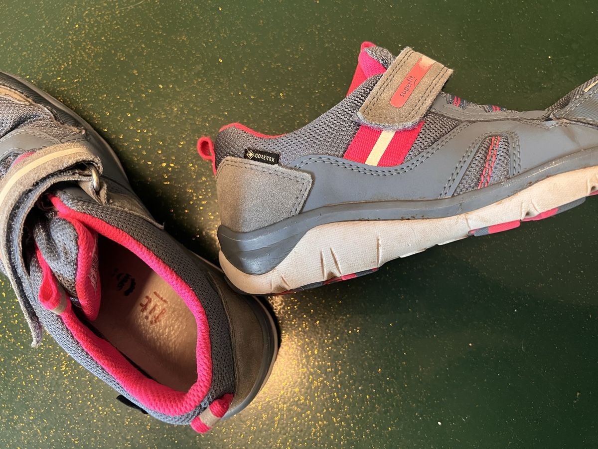 Superfit Scarpe per ragazzi: Superfit, Goretex, Gr. 33 – Usato da St. Gallen venduto da aljaba 2