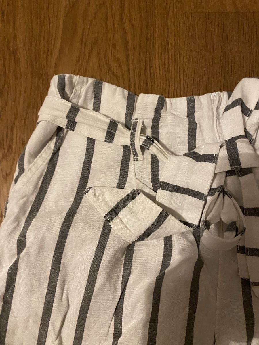 Pantaloni: Hosen – Usato da Luzern venduto da oli_6x2r 1