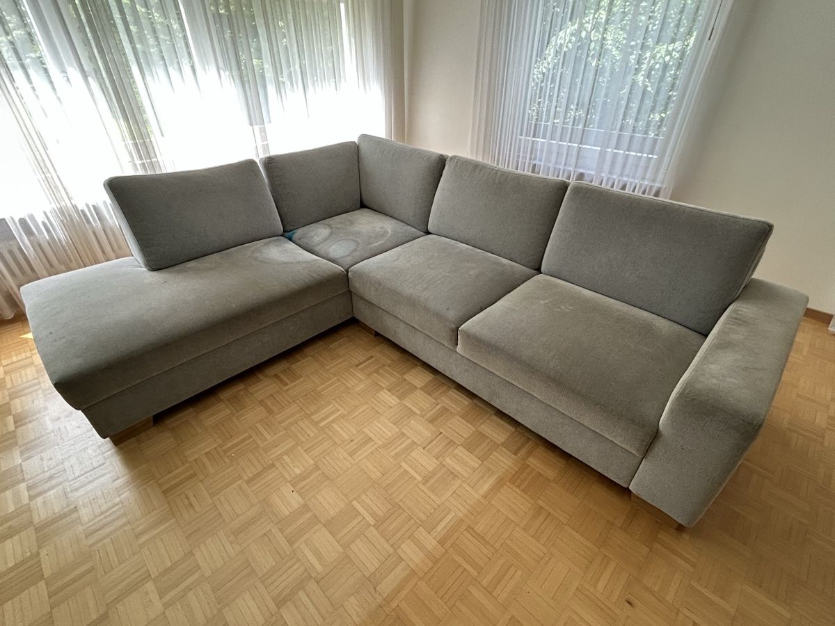 Sofas: Eck Sofa Grau  – Gebraucht aus Binningen von drummer81