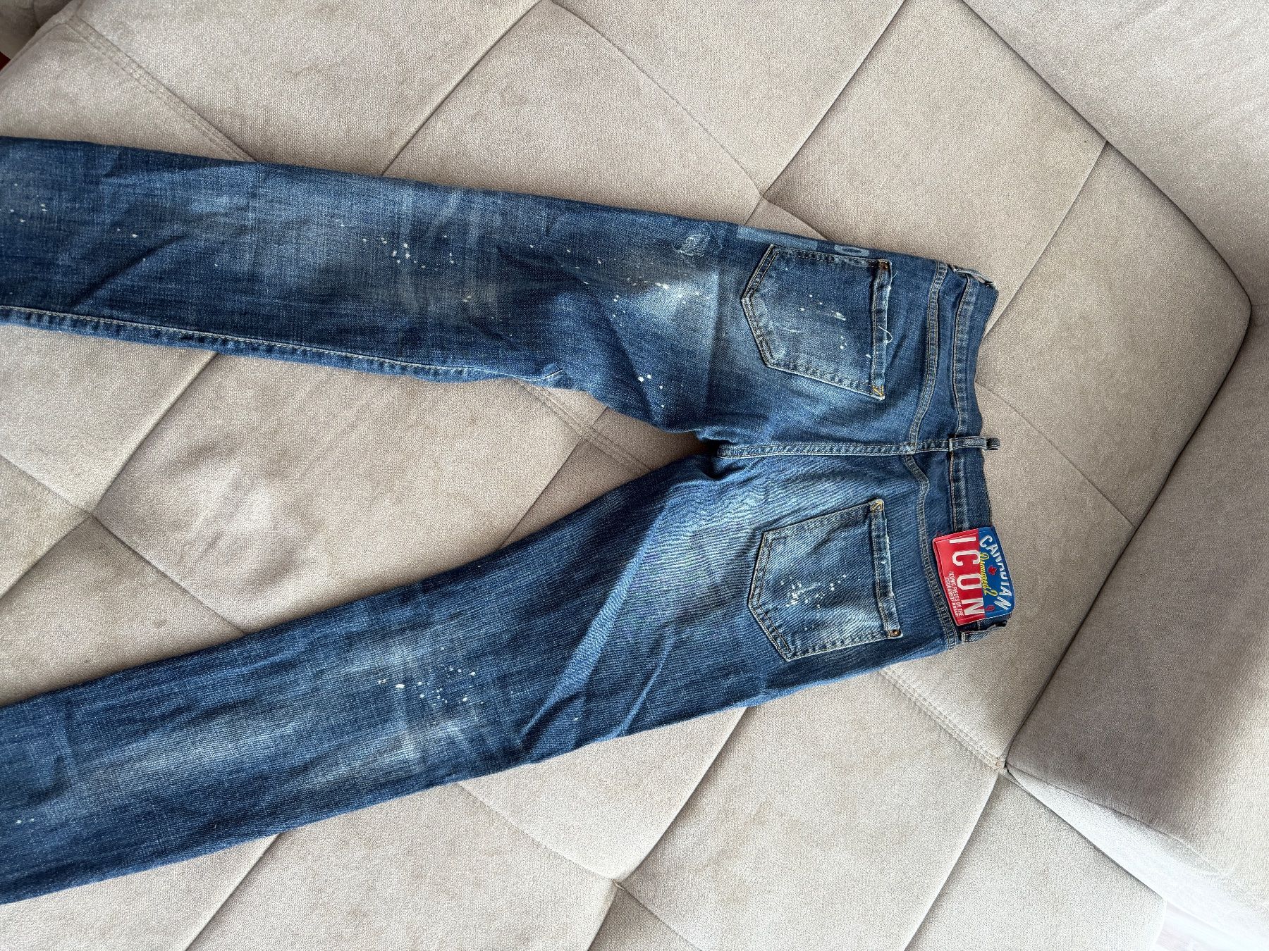 Dsquared2 Jeans: Dsquared2 Jeans – Größe 44 👖 – Gebraucht aus Winterthur von dri_d8bb 2