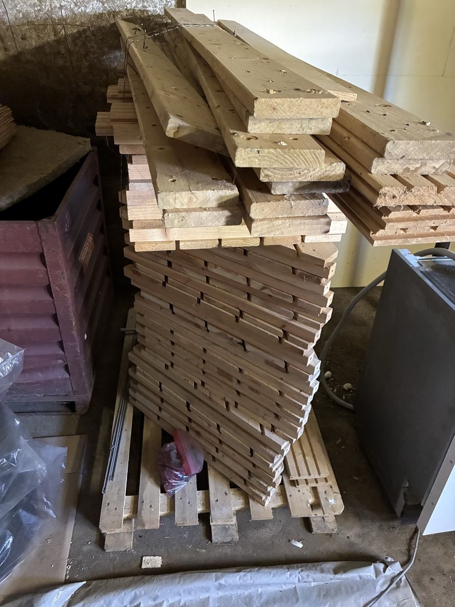Regale: Meuble de rangement  – Gebraucht aus Villars-le-Terroir von mca_p2nn 2