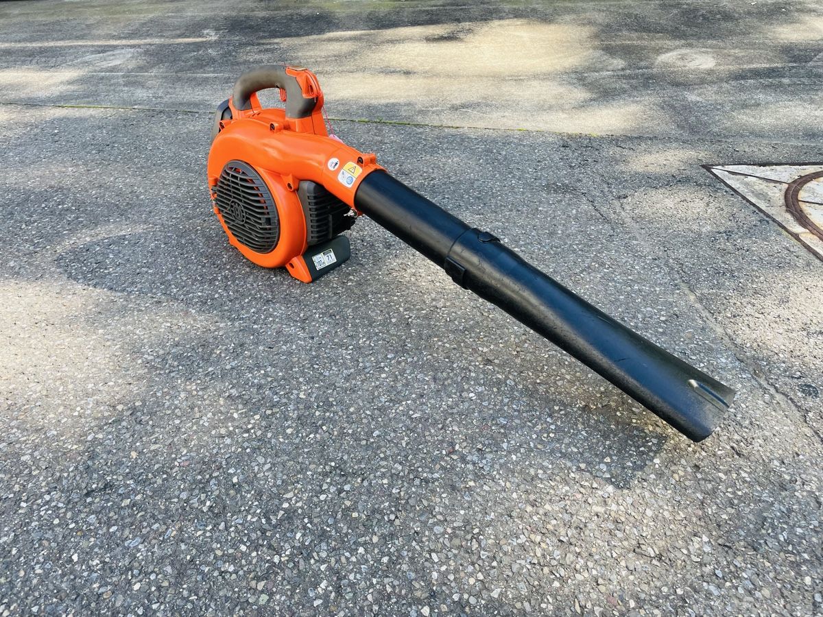 Soffiatori & Aspiratori per foglie: Laubbläser Husqvarna 125 BV – Usato da Würenlos venduto da Shop_Shop 7