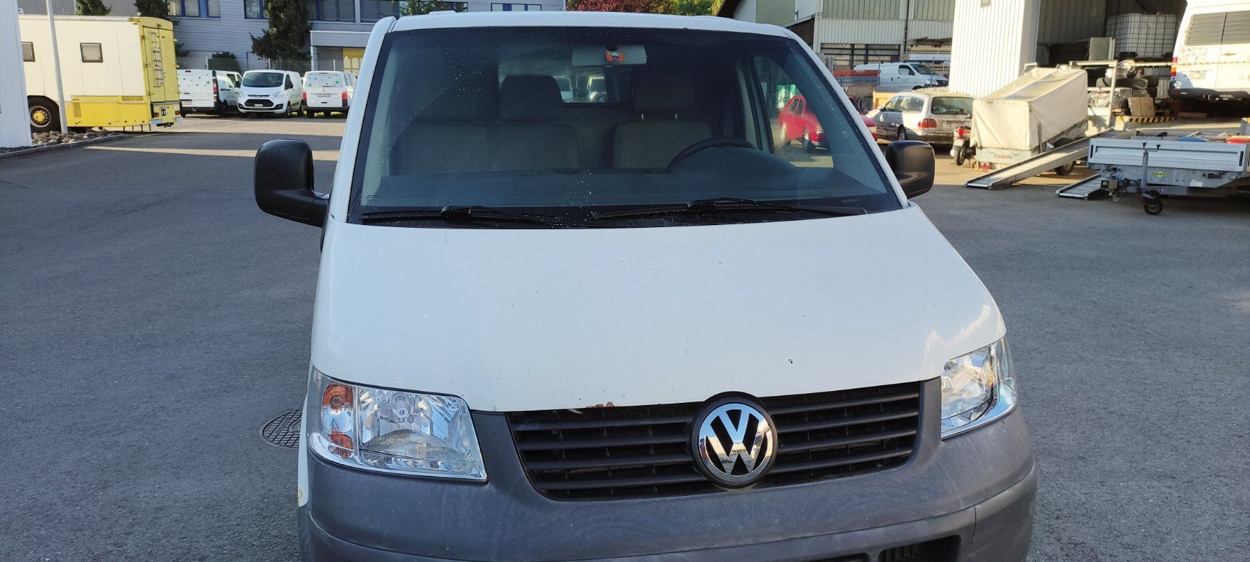 VW Nutzfahrzeuge: VW t5 Transporter – Gebraucht aus Freienbach von Aperol69 1