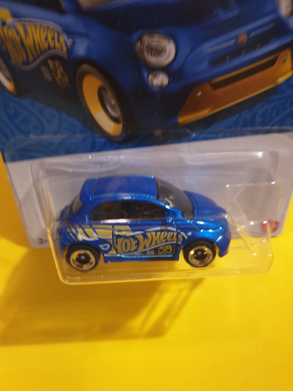 Hot Wheels Modellautos: Hot Wheels FIAT 500e – Neu und originalverpackt aus Oftringen von Rotor 3