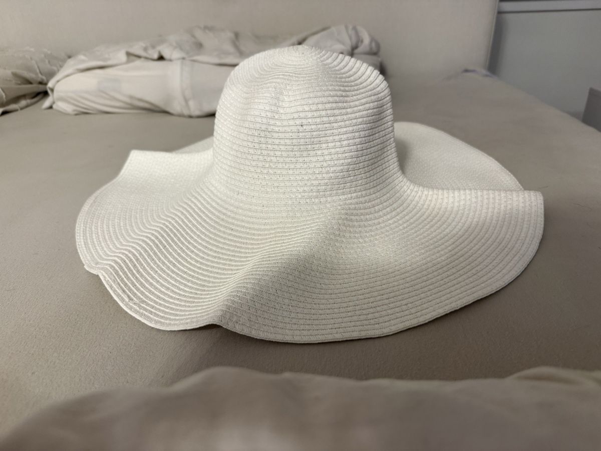 Copricapi, berretti & cappellini: Sonnenhut Damen weiss - Neu! – Nuovo (secondo la descrizione) da Oberhofen Thun'see venduto da ClaudiaKelesh 2