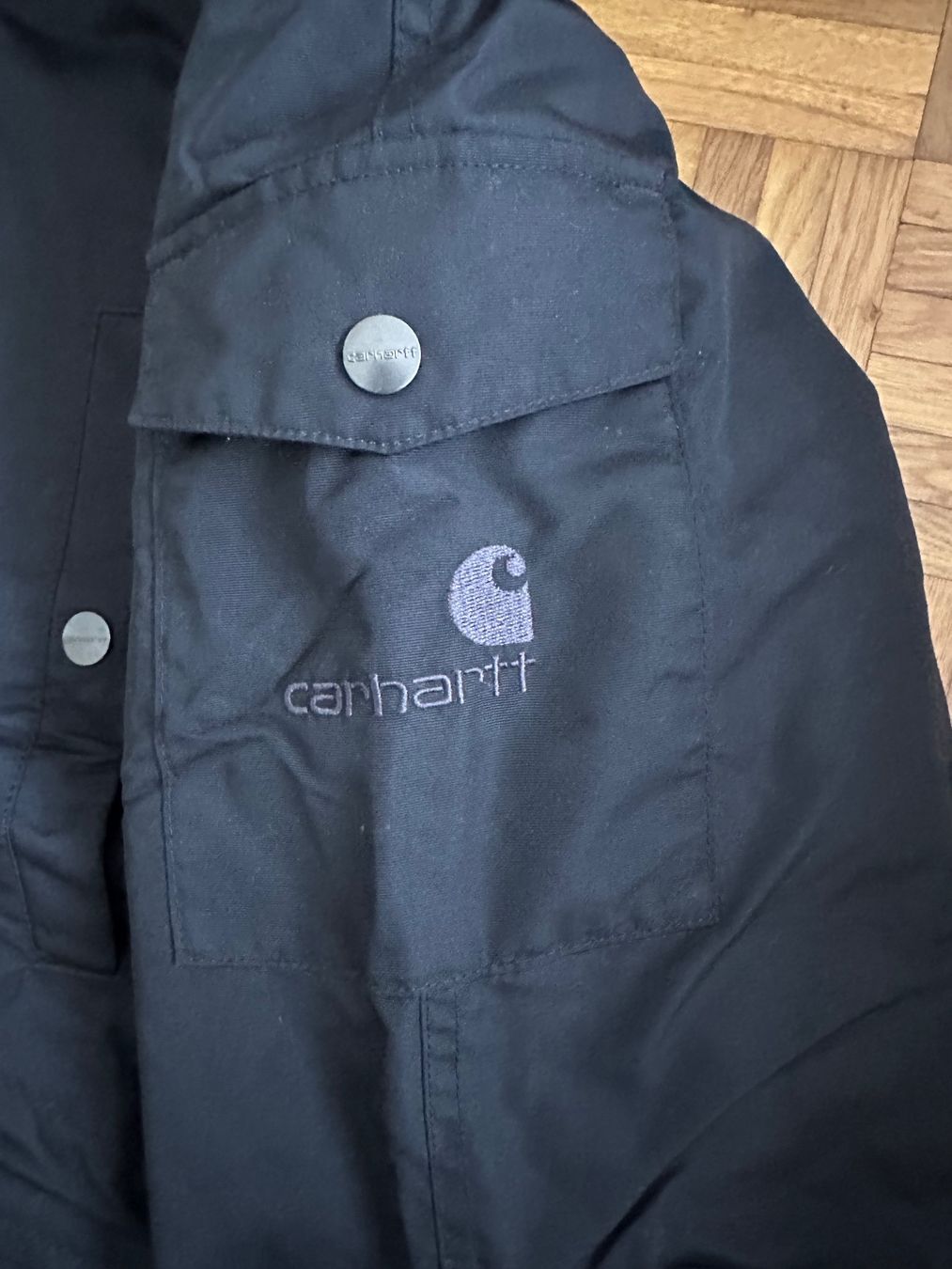 Carhartt Cappotti: Winterjacke Carhartt Gr.S – Usato da Frenkendorf venduto da Katrin02 1