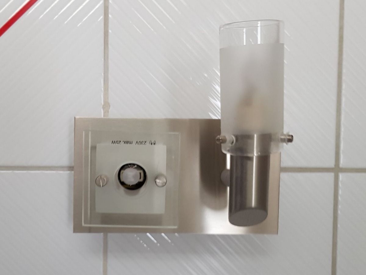Lampade: Spezielle Wandlampe – Usato da Gerolfingen venduto da Quinelisabeth 3